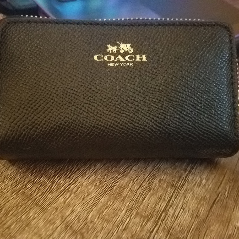 New Coach black leather double zip coin wallet